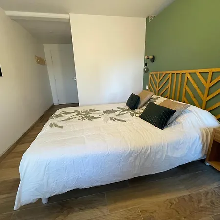 Guest house Chez Gabriel Et Sophie 3*